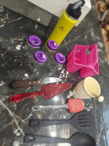 Utensílios Domésticos bem conservados
