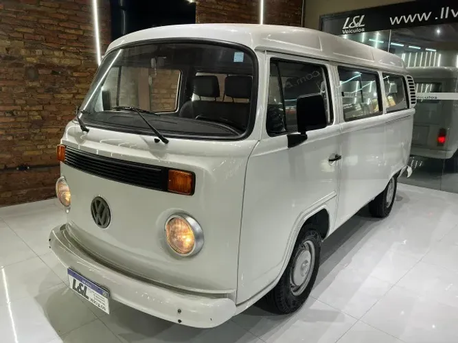 Volkswagen Kombi Standard/ Luxo/ Serie Prata 2004