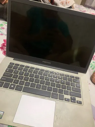 Vendo notebook 400