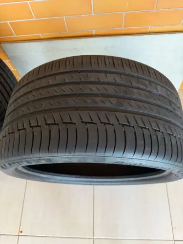 2 pneus 315/30r/22 continental semi novo