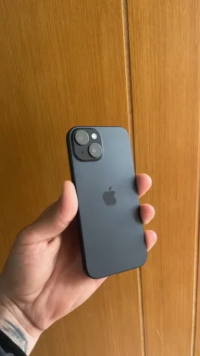 iPhone 15 128GB Preto - Impecável 