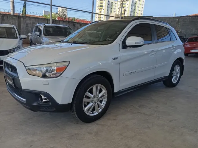 Mitsubishi ASX 2.0 16V 4X4 160cv Aut. 2012