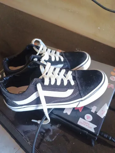 Replica vans