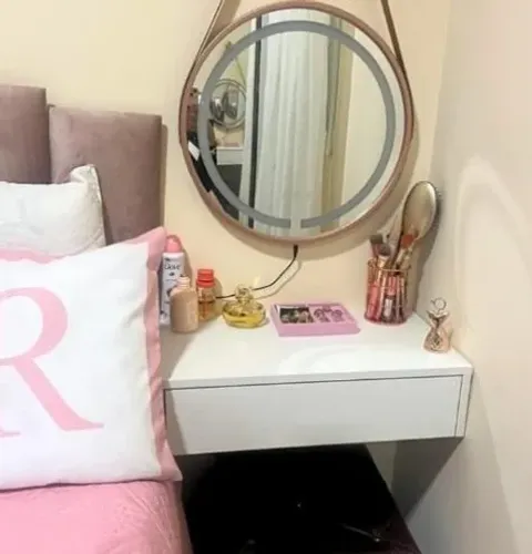 Penteadeira suspensa MDF