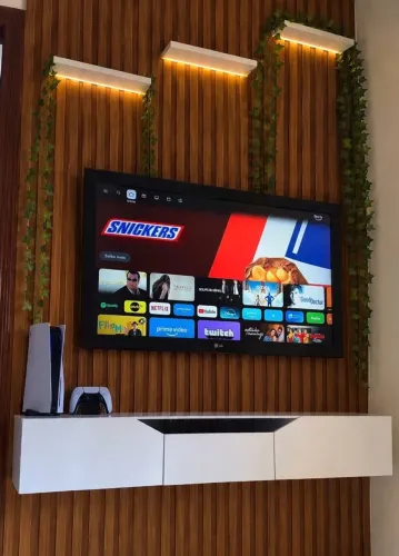TV LG 43 POLEGADAS SMART (FIRE TV)*