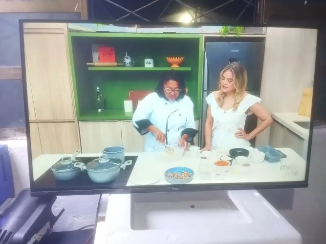Tv TCL