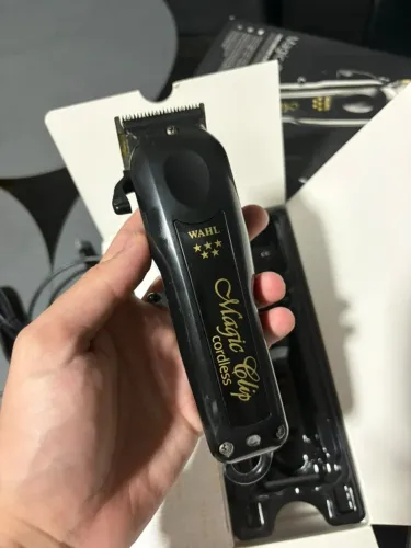 Máquina Wahl Magic Clip Black