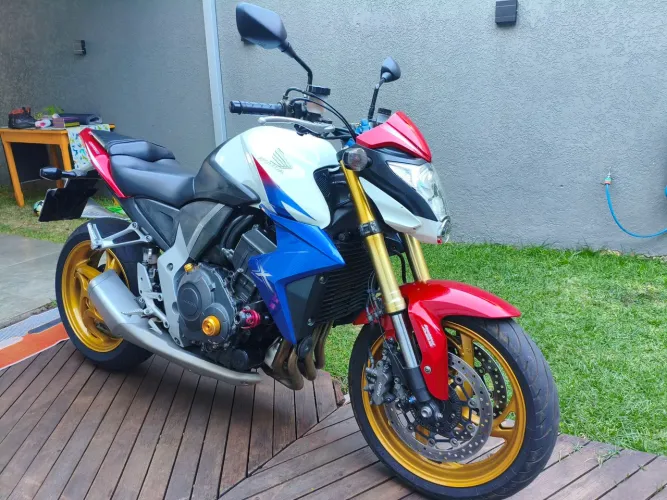 Cb1000r capitão América 