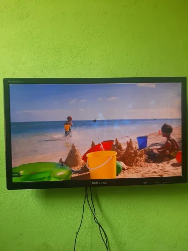 Monitor tv full HD