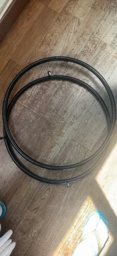 Cadeira de rodas Ottobock. Com peças novas para serem trocadas no lugar das velhas