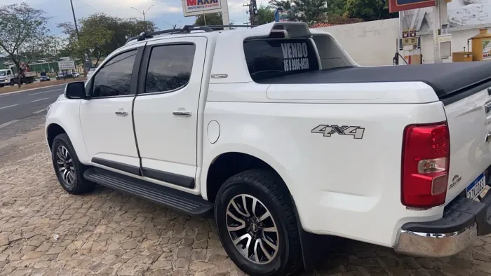 Chevrolet S10 P-up H.country 2.8 4X4 CD Dies.aut. 2016