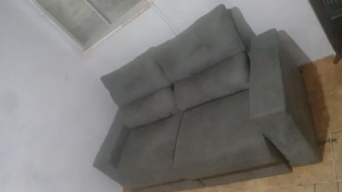 Sofá seminovo