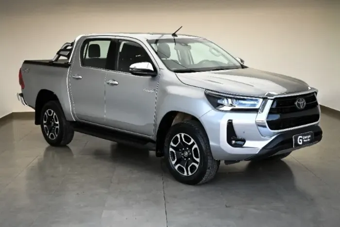 Toyota Hilux CD SRX 4X4 2.8 TDI 16V Diesel Aut. 2021