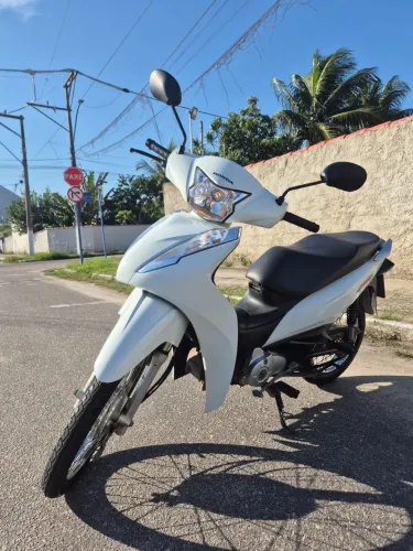 Honda Biz 110 ano 2024 único dono