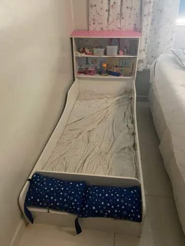 Cama infantil casinha