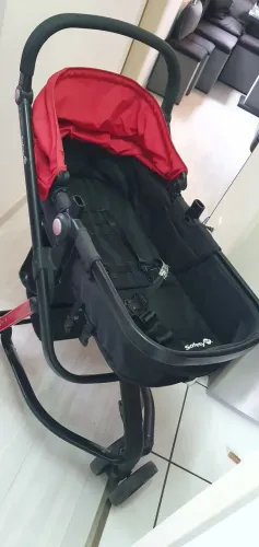 Kit carrinho de bebê moises e bebê conforto safety 1st