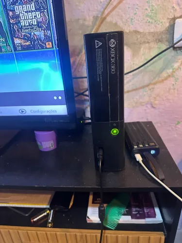 V/T XBOX 360 2 Controle 206 Jogos Destravado RGB AURORA
