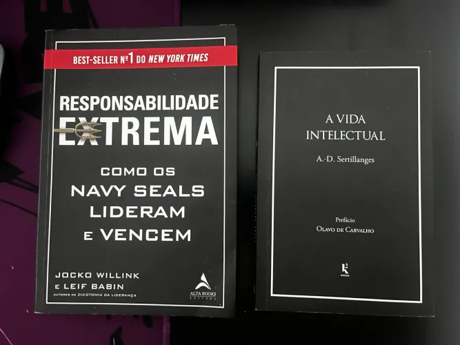 Livros Responsabilidade extrema e A Vida intelectual