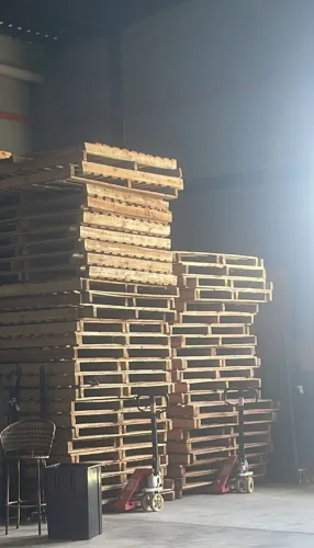 PALLETS 1,60X1,60 