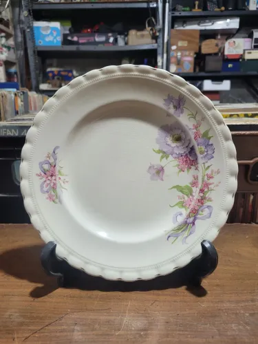 Vendo 7 pratos rasos de porcelana inglesa da marca J & G Meak