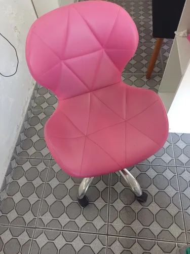 Cadeira com regulagem 