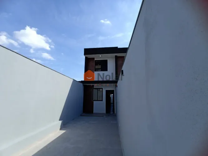 Casa Geminada de 2 quartos á venda no bairro Copacabana em Belo Horizonte MG