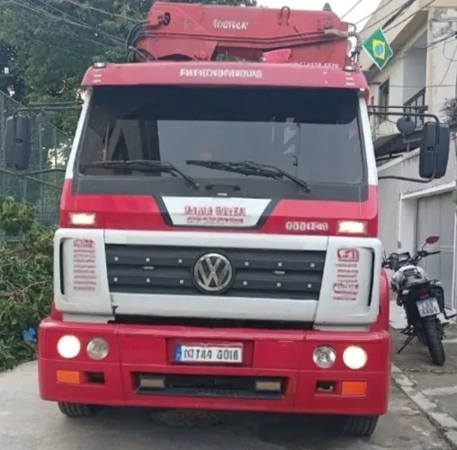 CAMINHÃO MUNCK