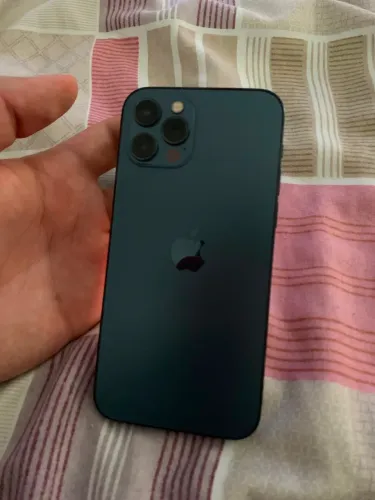 IPhone 12 PRO 128gb com poucas marcas de uso