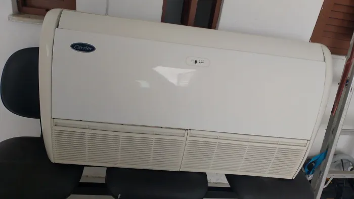 Evaporadora 36.000 BTUs convencional
