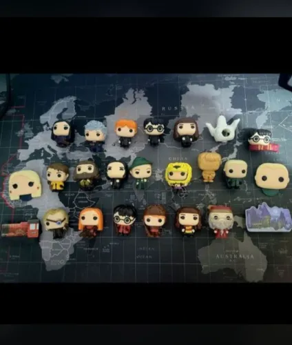Coleção kinder ovo Harry Potter com 24 peças