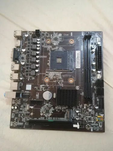 Placa mãe A 320ZG M2 