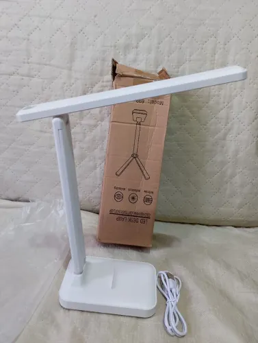 Luminária de mesa Não recarregável