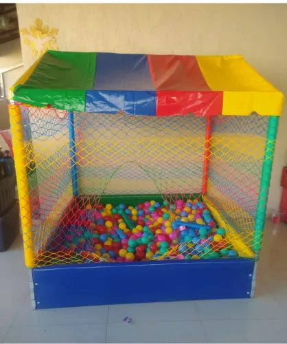 Piscina de bolinha