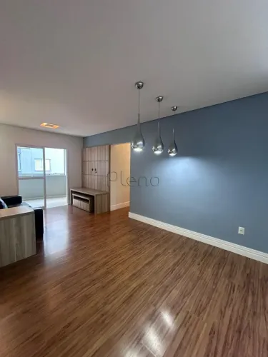 Apartamento à Venda no Condomínio Residencial Das Oliveiras em Vinhedo, no bairro Santa Cl