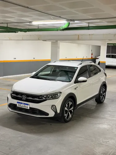 Volkswagen Nivus Highline 1.0 200 TSI Flex AUT 2023