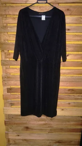 Vestido MIDI Reto Meia Manga