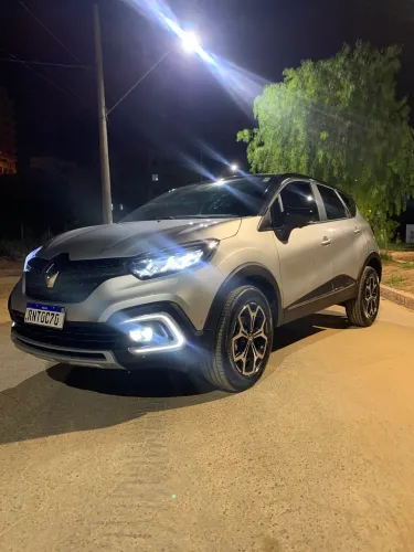 Renault Captur Iconic 1.3 TB 16V Flex 5P AUT 2022
