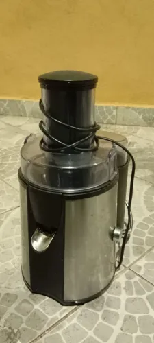 CENTRÍFUGA DE FRUTAS ELÉTRICA