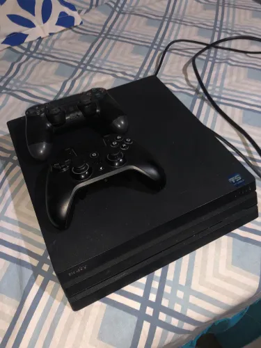 PS4 pro 1TB