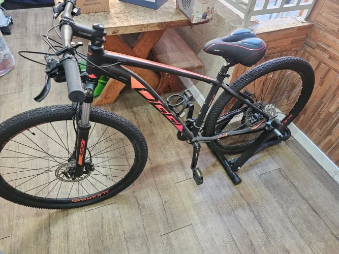 BICICLETA OGGI BIG WHELL 7.0