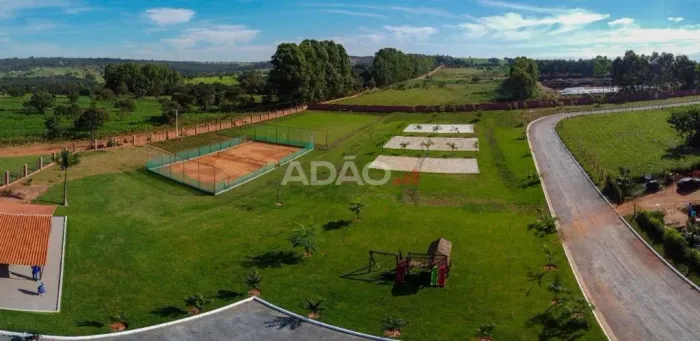 Lote 2.000 m2 condomínio de Chácaras - Reserva das Aroeiras