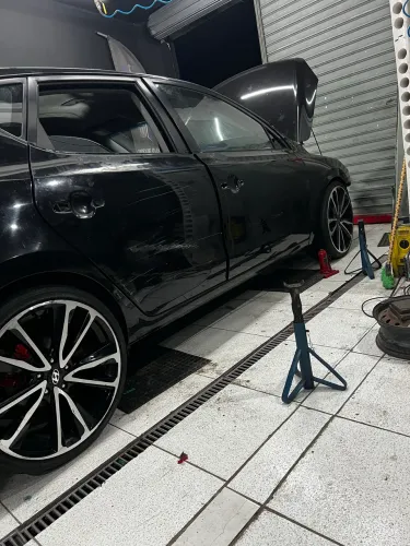 Kit i30 Suspensão esportiva fixa & Roda 20? furação 5x114