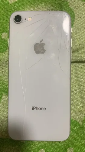 iPhone 8