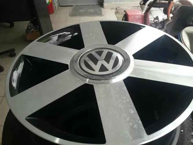 Roda aro 17 Estrela Audi Diamantada com Preto multi de 5 furos jogo