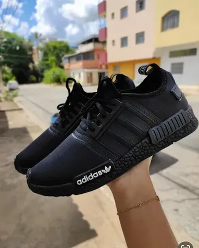 tenis adidas preto casual