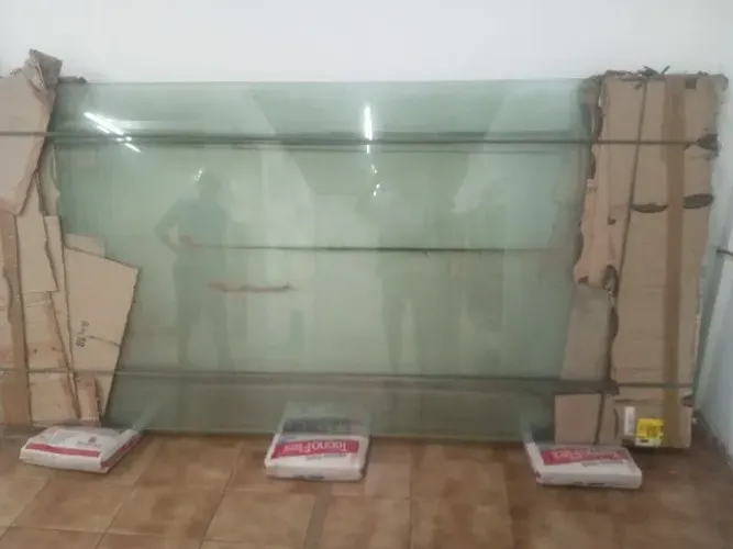 Folhas Portas de vidro grande. Negociável!
