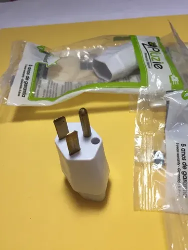 05 Adaptador Reverso de Tomada elétrica  2P+T 15A 250V Pluzie