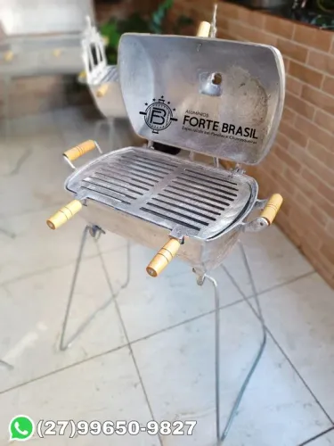 Churrasqueira em alumínio - Média 37cm - com 2 cabos + pés