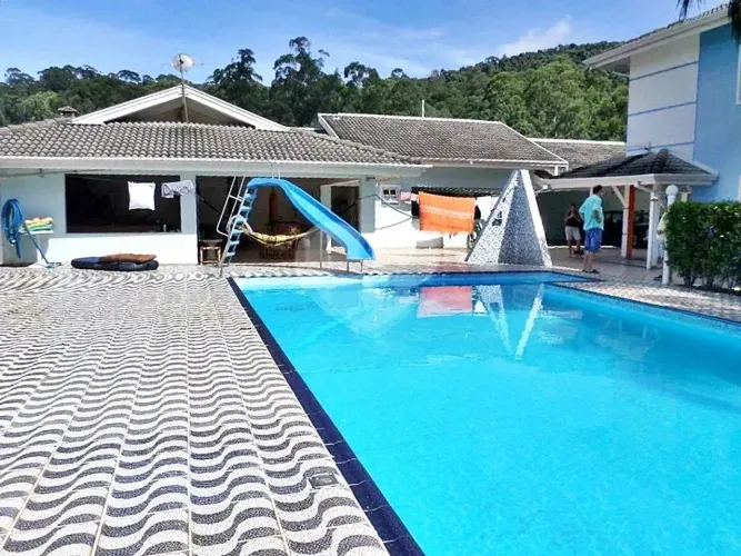Condomínio com 6 quartos à venda em Jardim peri - SP
