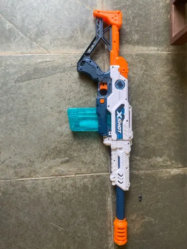 Lançador X-Shot - Brinquedo Infantil